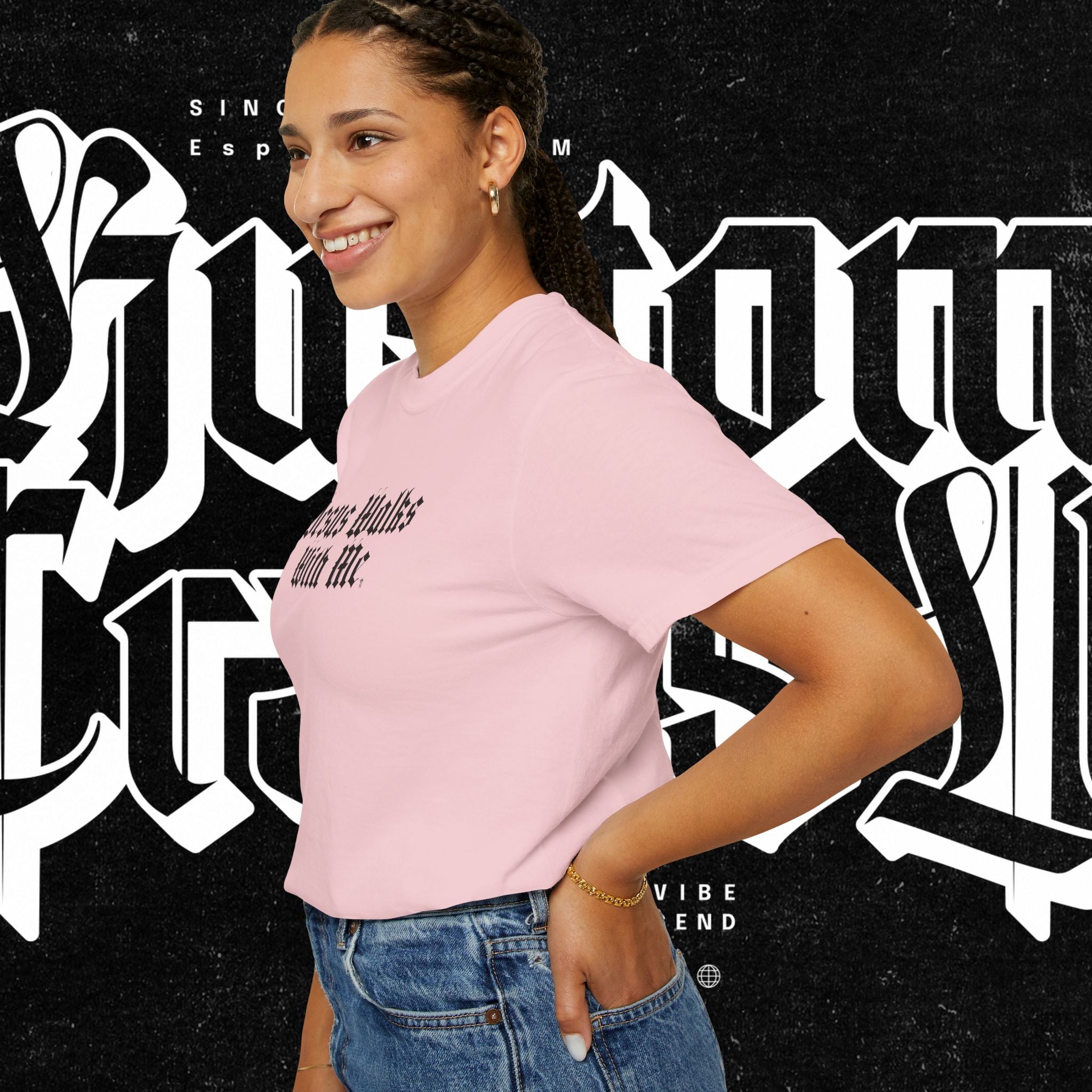 Jesus Walks with Me - Tee