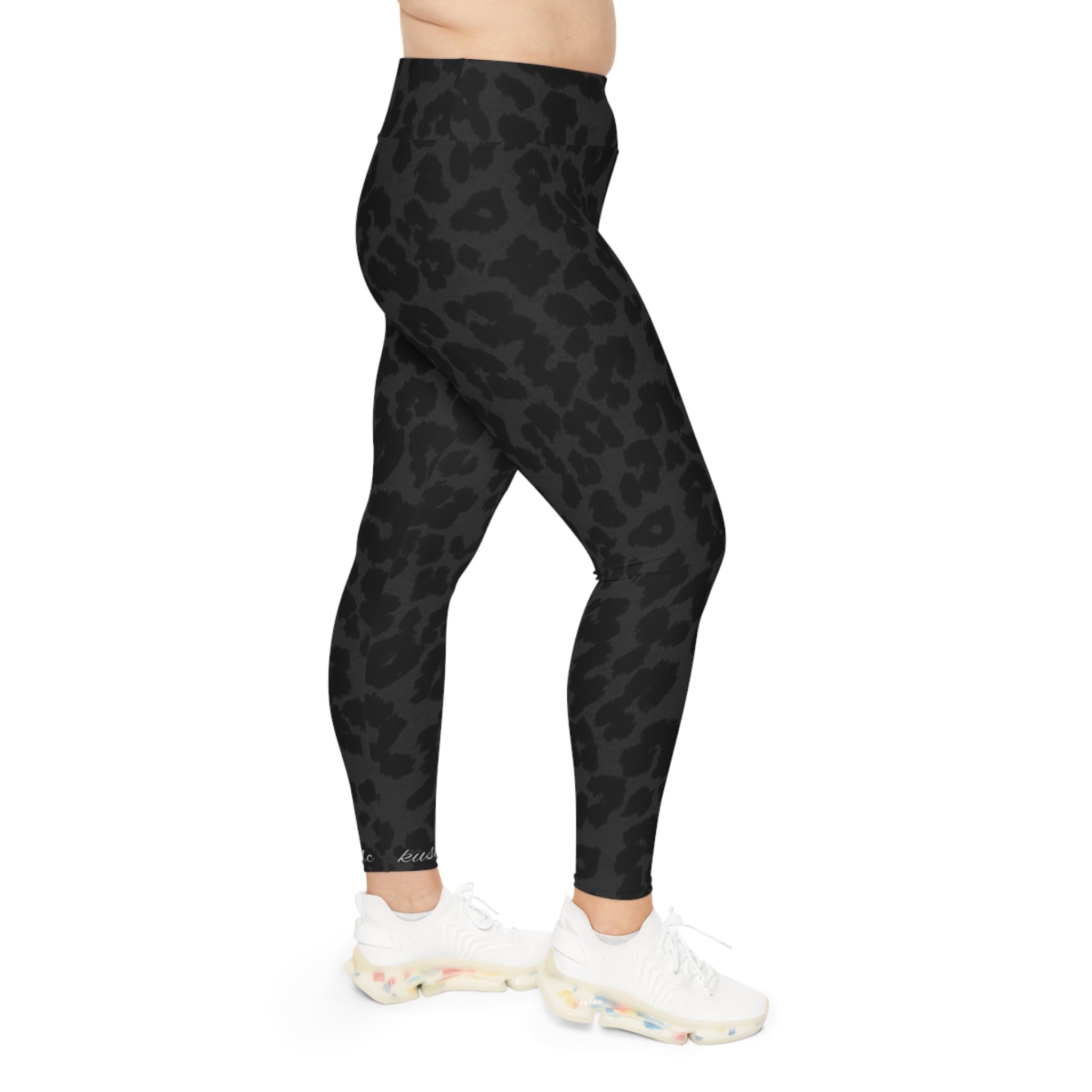 Plus Size Leopard Print - Leggings