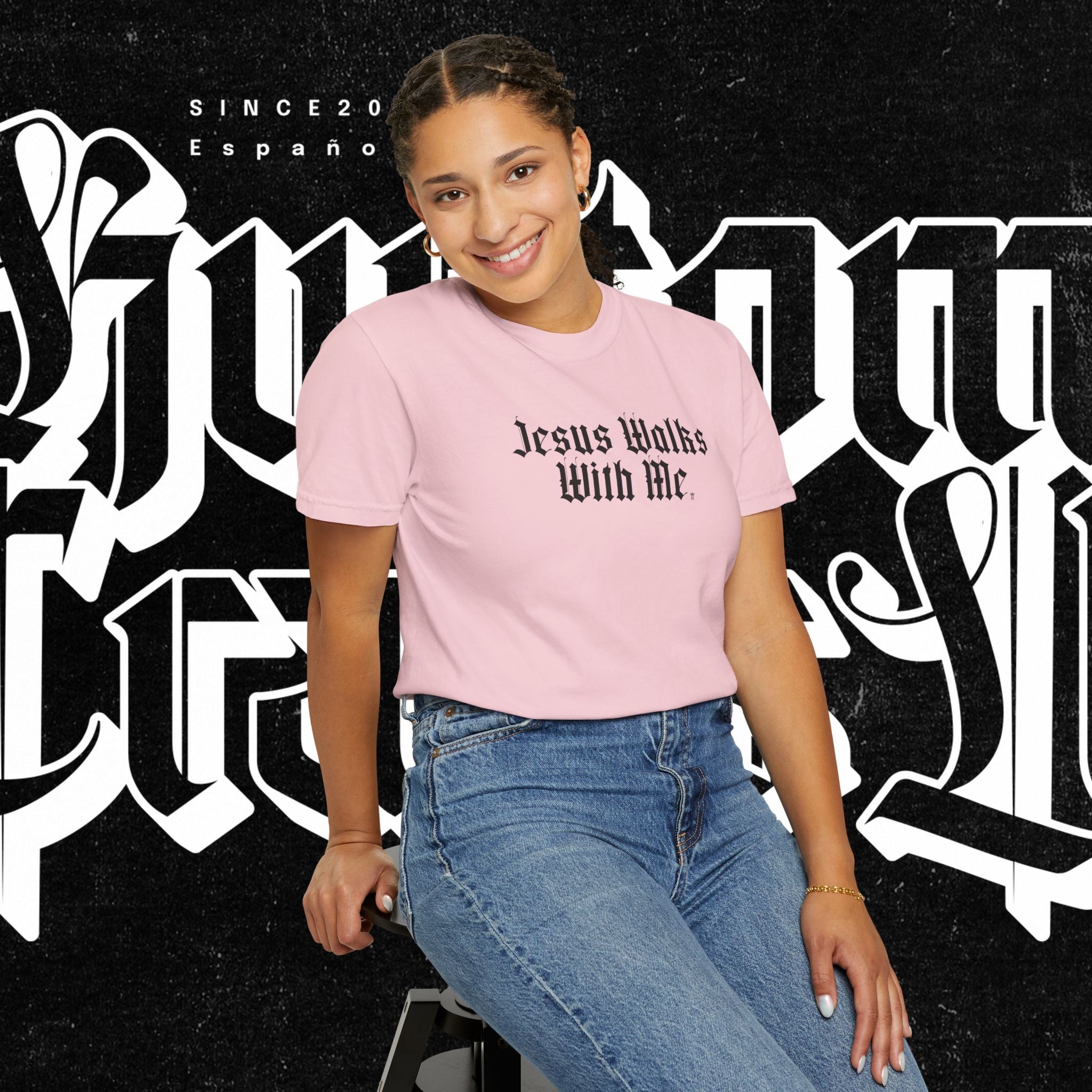 Jesus Walks with Me - Tee