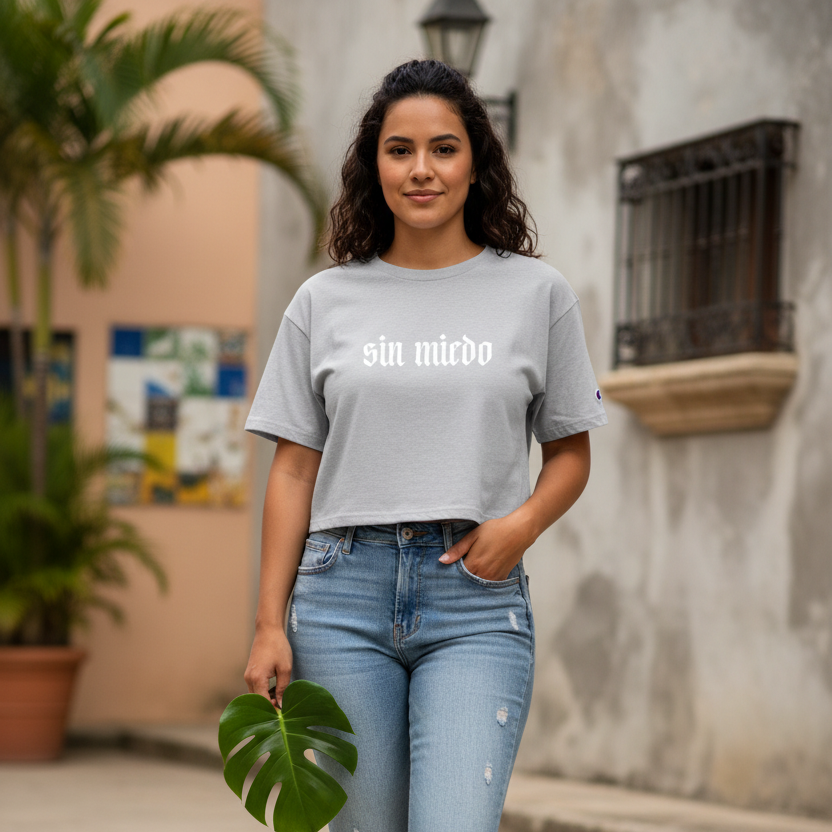 Sin Miedo Cropped T-Shirt — Women's Champion Heritage